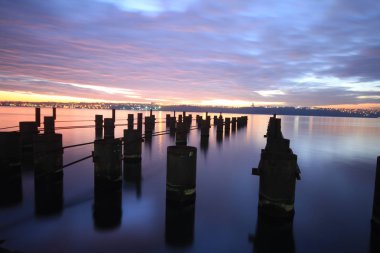 Uzun pozlama iskelesi ve manzarası
