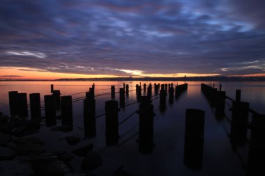 Uzun pozlama iskelesi ve manzarası