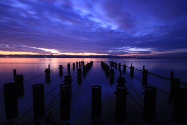 Uzun pozlama iskelesi ve manzarası