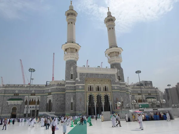 Saoedi Arabië Mekka Juni 2015 Kaaba Top Van Kraan Viel — Stockfoto