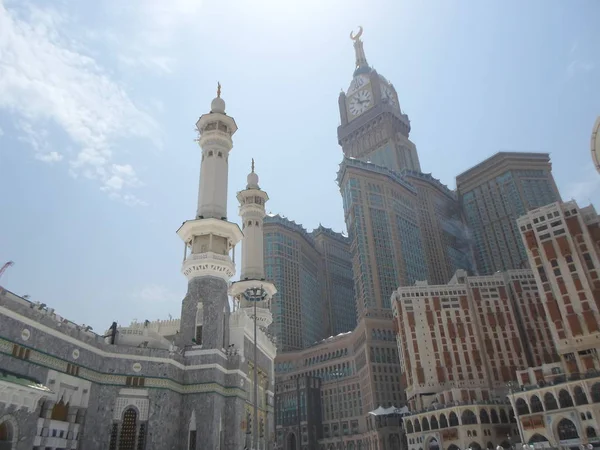 Saoedi Arabië Mekka Juni 2015 Kaaba Top Van Kraan Viel — Stockfoto