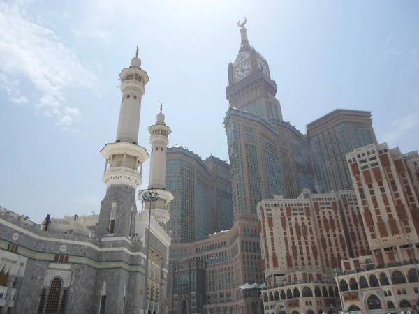 Saúdská Arábie Mekka Června 2015 Kaaba Vrcholu Jeřábu Spadla 300 — Stock fotografie