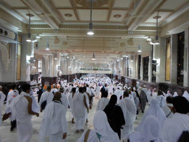 Suudi Arabistan-Mekke 20 Haziran 2019, Müslümanlar ibadet kutsal arazi içinde.