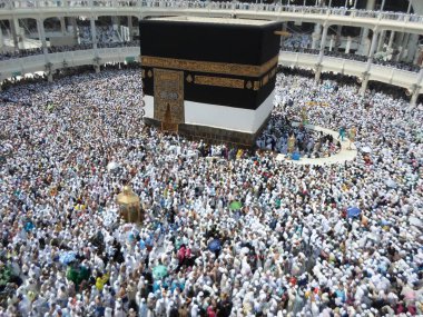 Suudi Arabistan-Mekke 20 Haziran 2019, Müslümanlar ibadet kutsal arazi içinde.