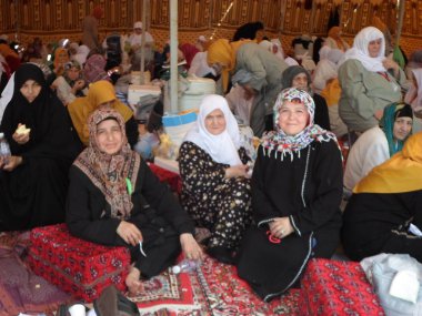 Suudi Arabistan-Mekke 20 Haziran 2019, Müslümanlar ibadet kutsal arazi içinde.