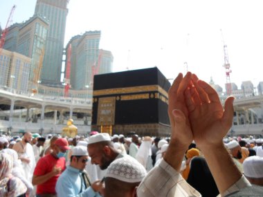 Suudi Arabistan-Mekke 20 Haziran 2019, Müslümanlar ibadet kutsal arazi içinde.