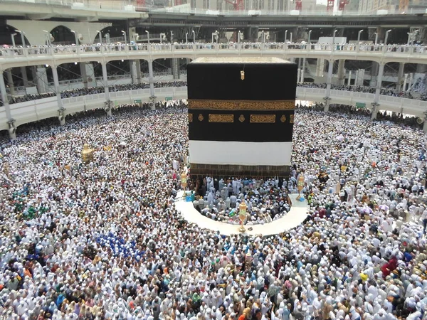 Arábia Saudita Meca Junho 2019 Muçulmanos Adoram Terra Santa — Fotografia de Stock