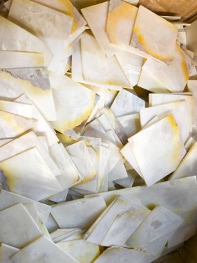 Sıkıştırılmış sedef.