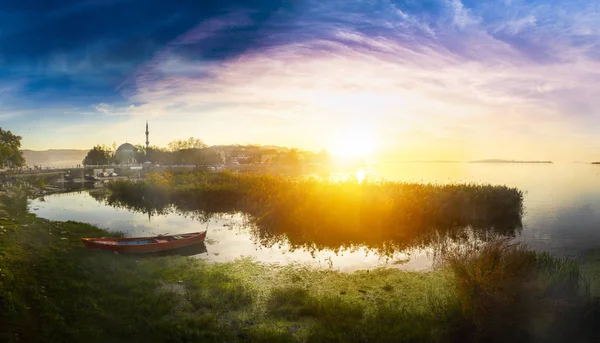 Apolyont Ulubat Lago Glyazi Bursa Turquia — Fotografia de Stock