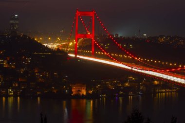 Boğaziçi Köprüsü ve İstanbul Şehri