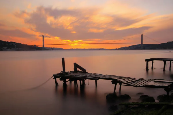 Bosporus Brücke Und Sonnenuntergang — Stockfoto