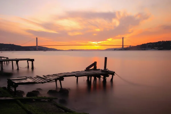 Bosporus Brug Zonsondergang — Stockfoto