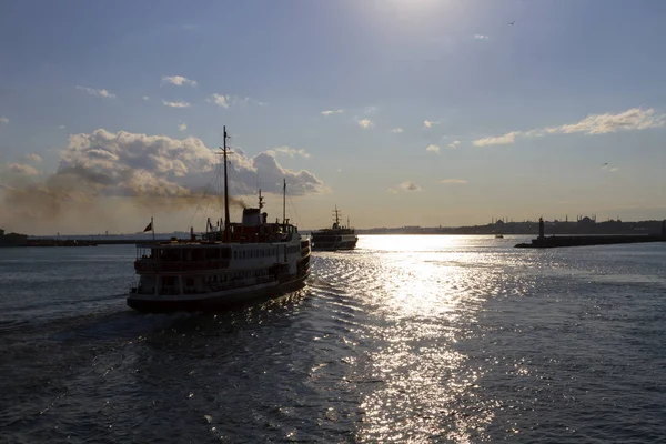 Tengeri Régi Komppal Steamboat Boszporusz Isztambul Törökország — Stock Fotó