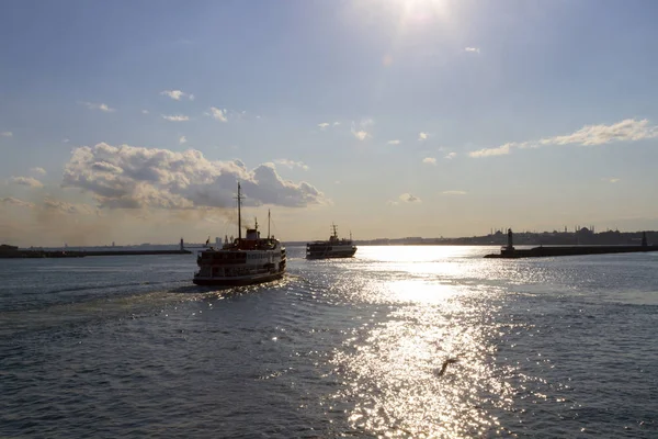 Plavba Moři Starým Trajektem Parník Bosporus Istanbul Turecko — Stock fotografie