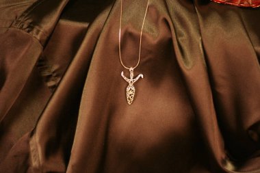 Kadın Takı ve Tasarım