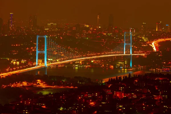 Ponte Bósforo Skyline Istambul — Fotografia de Stock
