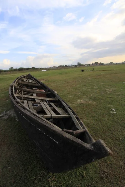 Old Boat Landscape — Stock Photo, Image