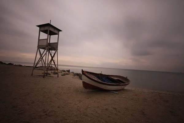 イスタンブール海岸 ボート — ストック写真