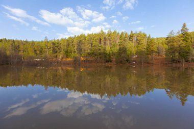 Bozcaarmut Gölü Bilecik ve Türkiye