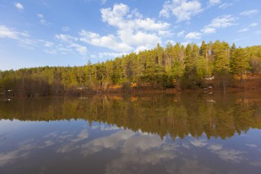 Bozcaarmut Gölü Bilecik ve Türkiye