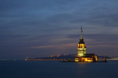 Kız Kulesi ve İstanbul Şehri