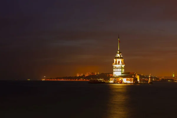 Torre Doncella Ciudad Estambul — Foto de Stock