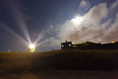 Rumeli Karaburun Feneri ve şehir