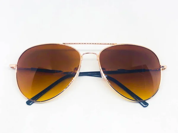 Gafas Sol Frescas Aisladas Sobre Fondo Blanco —  Fotos de Stock