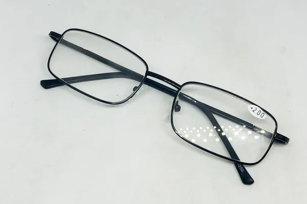 Beyaz Arka Planda Izole Edilmiş Numaralı Gözlükler — Stok fotoğraf