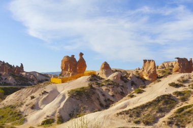 Göreme, Kapadokya'da güzel taş evler. Kırsal yaşam tarzı.