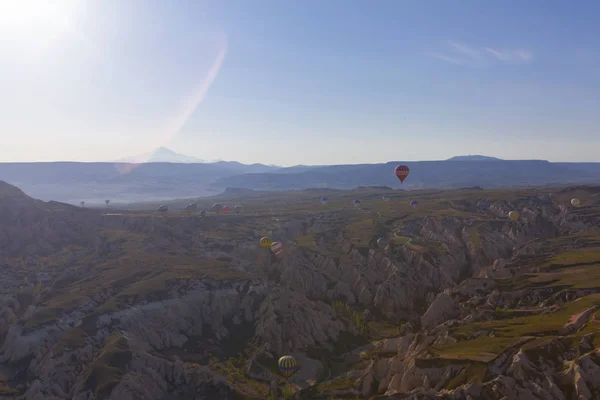 Globos Aire Caliente Volando Sobre Espectacular Capadocia Turquía — Foto de Stock