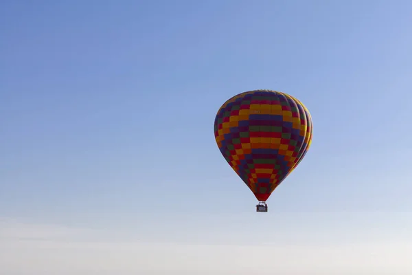 Globos Aire Caliente Volando Sobre Espectacular Capadocia Turquía —  Fotos de Stock