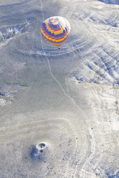 Lélegzetelállító Hőlégballonok Repülnek Látványos Cappadocia Törökország — Stock Fotó