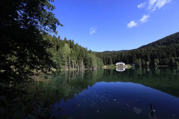 Vista Paisagem Parque Natural Savsat Karagol Região Blacksea Artvin Turquia — Fotografia de Stock