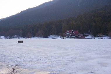 Abant-Gölcük güzel görünümü. İnanılmaz göl manzarası. Bolu Türkiye