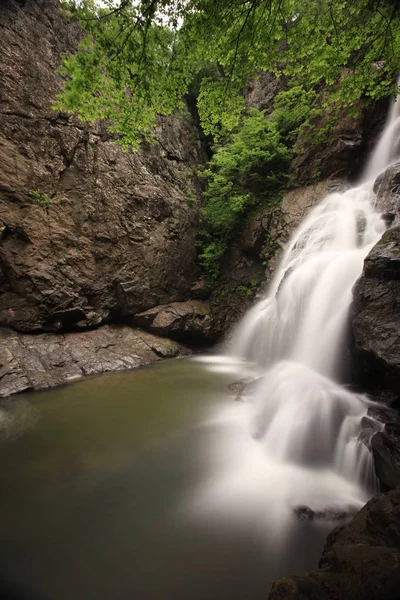 Wasserfälle Und Flüsse Der Türkei Erikli Wasserfall Cinarcik Yalova Truthahn — Stockfoto