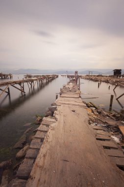 Sekapark, İzmit, Kocaeli. Deniz kıyısındaki güzel doğal park. Türkiye 'de gün batımı deniz manzarası.