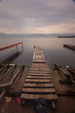 Sekapark, İzmit, Kocaeli. Deniz kıyısındaki güzel doğal park. Türkiye 'de gün batımı deniz manzarası.