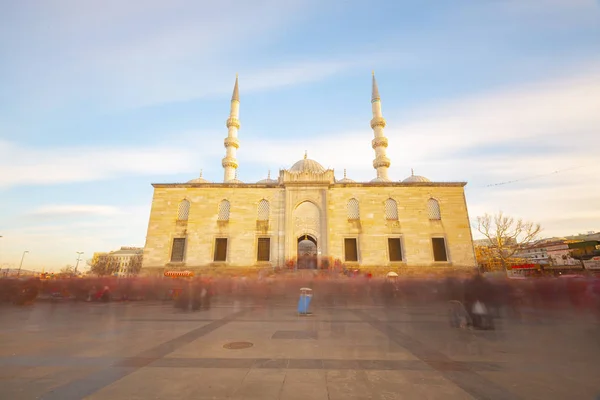 Мечеть Ени Ками Новая Мечеть Стамбуле Турция — стоковое фото