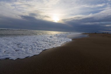 Beach Lara Antalya Türkiye'deki yakınındaki insanlar olmadan. Küçük Asya