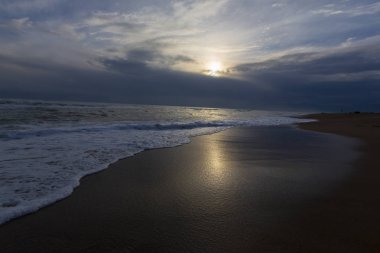 Beach Lara Antalya Türkiye'deki yakınındaki insanlar olmadan. Küçük Asya