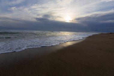 Beach Lara Antalya Türkiye'deki yakınındaki insanlar olmadan. Küçük Asya