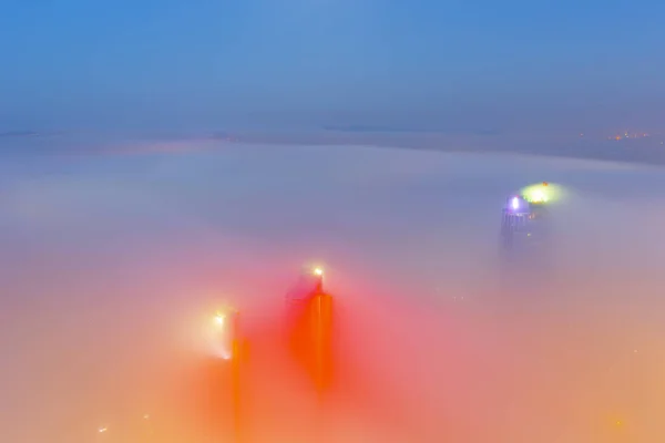 Wolkenkrabbers Mist Istanbul Turkije — Stockfoto