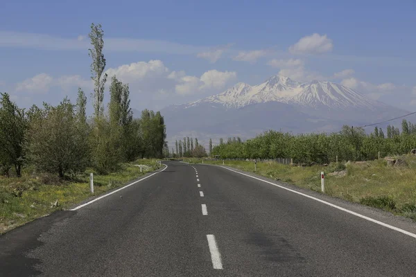 Montaña Volcánica Erciyes Tierras Cultivo Kayseri Panaromic Kayseri Turquía — Foto de Stock