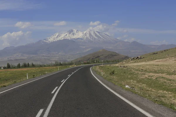 Montaña Volcánica Erciyes Tierras Cultivo Kayseri Panaromic Kayseri Turquía — Foto de Stock