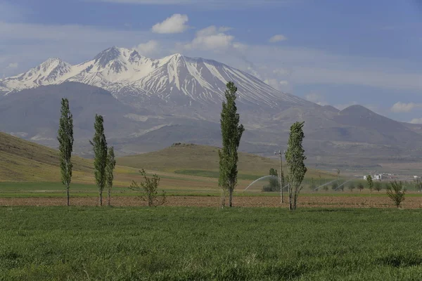 Montaña Volcánica Erciyes Tierras Cultivo Kayseri Panaromic Kayseri Turquía — Foto de Stock