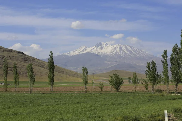 Montaña Volcánica Erciyes Tierras Cultivo Kayseri Panaromic Kayseri Turquía — Foto de Stock