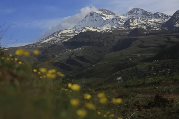 Montaña Volcánica Erciyes Tierras Cultivo Kayseri Panaromic Kayseri Turquía — Foto de Stock