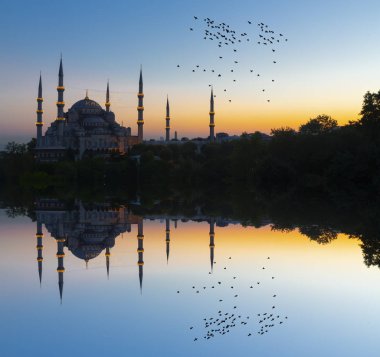 Eski İstanbul, Türkiye 'de Ayasofya kubbeleri ve minareleri, 