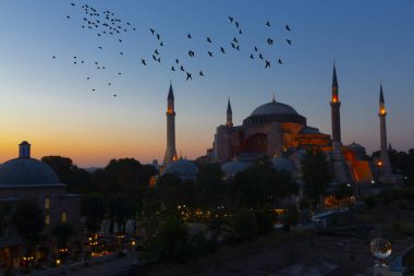 Eski İstanbul, Türkiye 'de Ayasofya kubbeleri ve minareleri, 